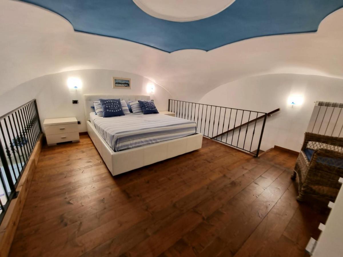 Апартаменты L'Ancorotto Azzurro Гаэта Экстерьер фото